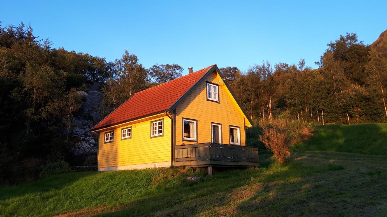 Eimind Feriehus Ask  ภายนอก รูปภาพ